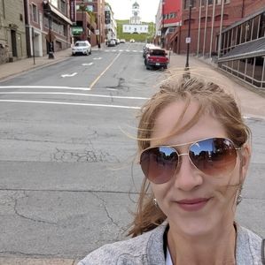 Meet your Posher, Jaime